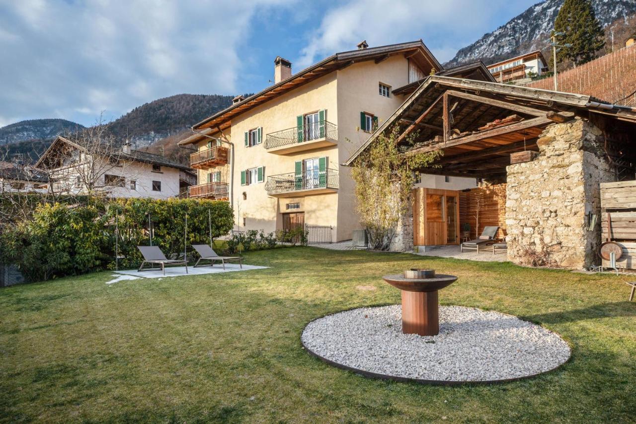 Brantenhof Ferienwohnung Vinea Кортачча-сулла-Страда-дель-Віно Екстер'єр фото