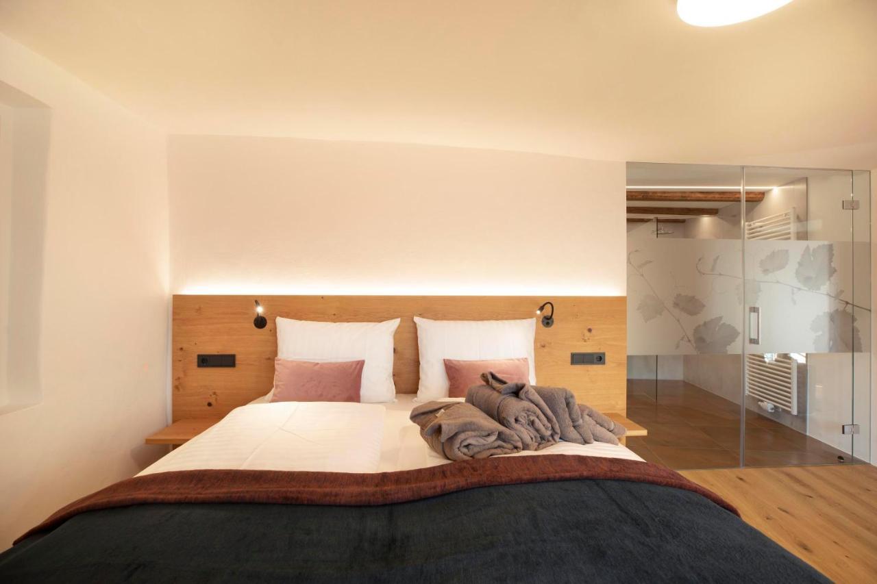 Brantenhof Ferienwohnung Vinea Кортачча-сулла-Страда-дель-Віно Екстер'єр фото