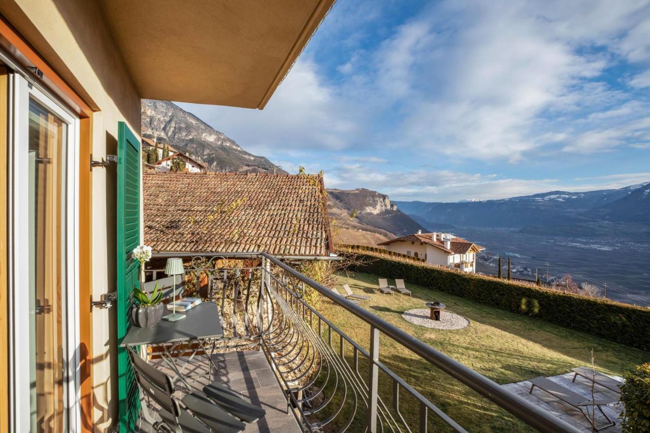 Brantenhof Ferienwohnung Vinea Кортачча-сулла-Страда-дель-Віно Екстер'єр фото